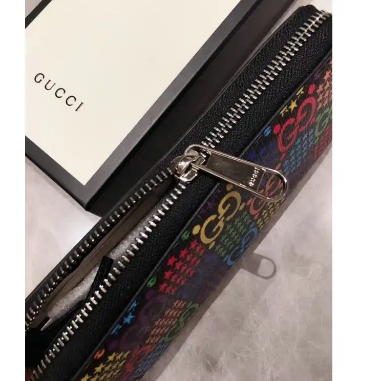 Fashionrepsfam ru Bags 20DJ570092 Gucci 0825